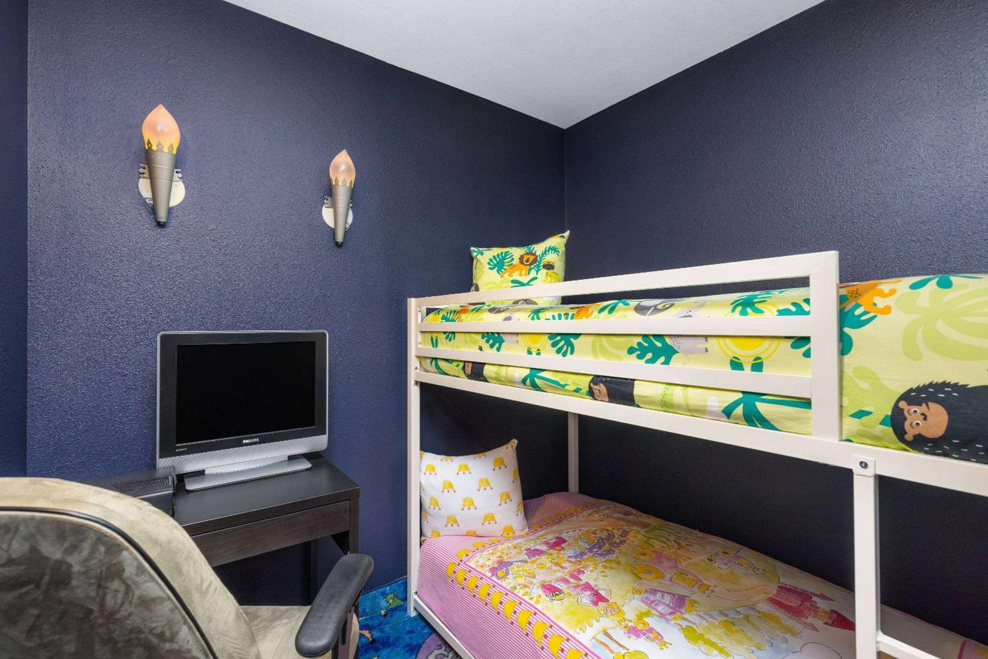 Super 8 By Wyndham St-Jerome Hotel Saint-Jerome Luaran gambar