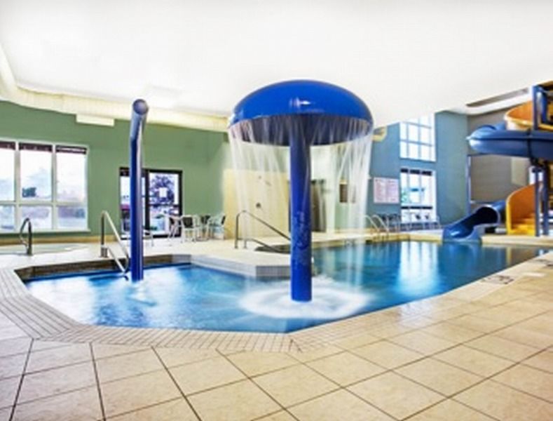Super 8 By Wyndham St-Jerome Hotel Saint-Jerome Luaran gambar